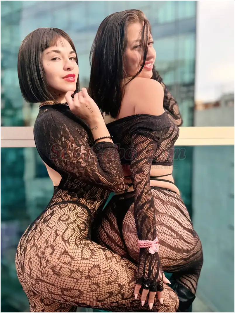 Aby y Ari 15-2747-8298