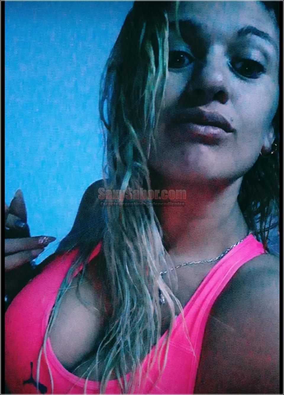 Henna 15-6277-9889