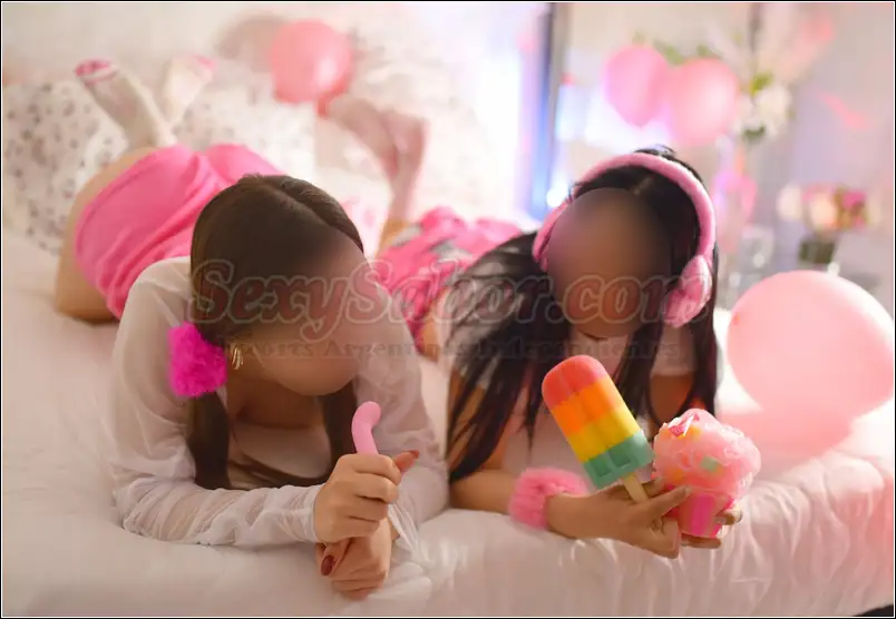 Mell y Hanna 15-2475-0876