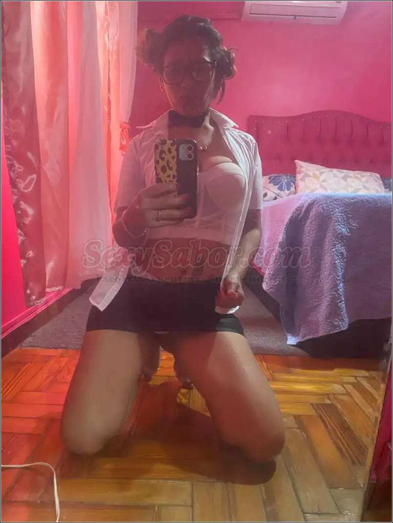 Morena 15-4091-1844