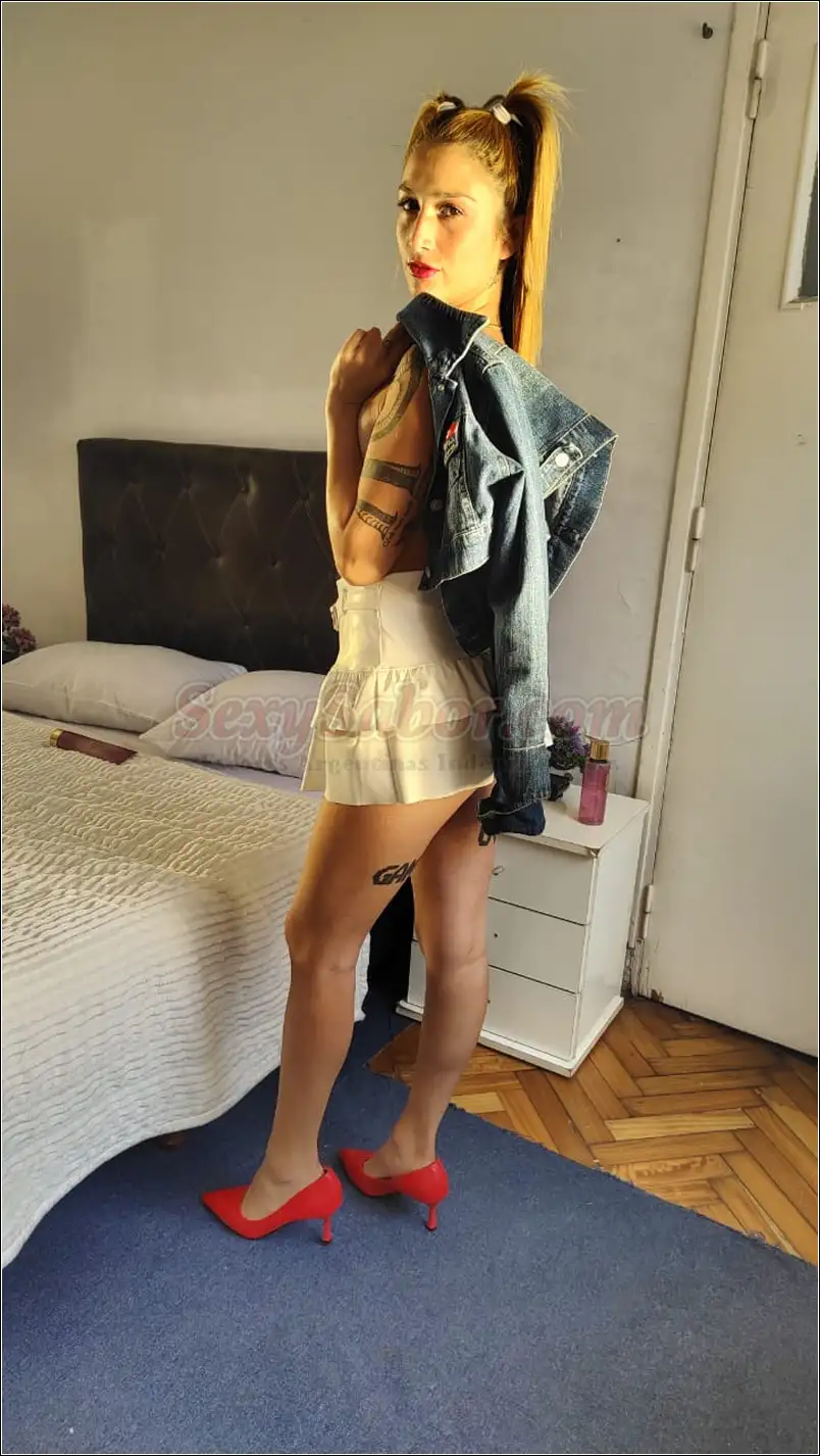 escorts-Rubi 15-6575-1070