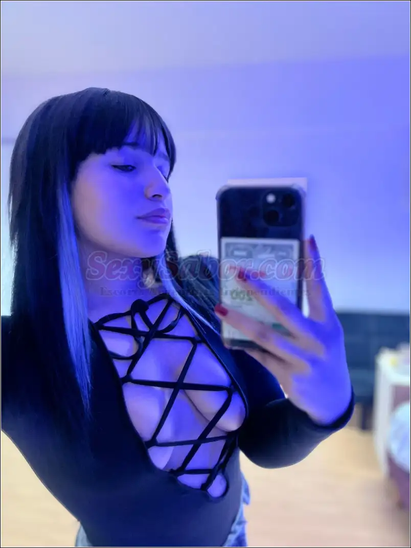 Victoria 15-3899-1292