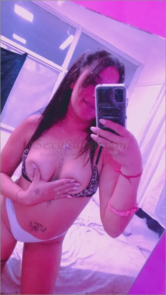 Escort en Microcentro - Flor