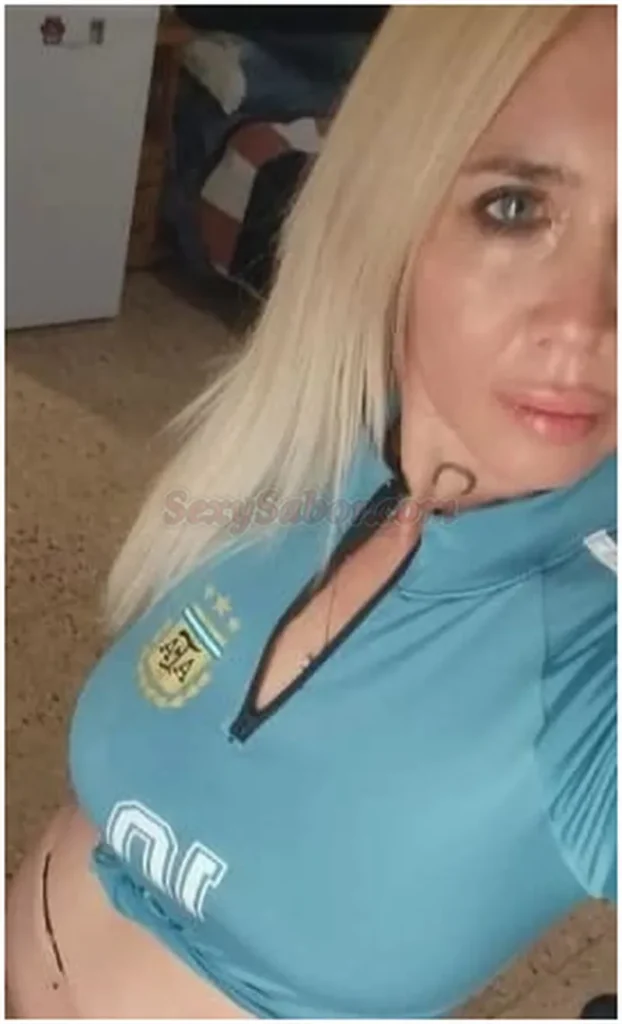 Escort en Chicas escort - Delfina, escort en Congreso | SexySabor